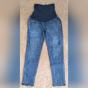Maternity skinny jeans